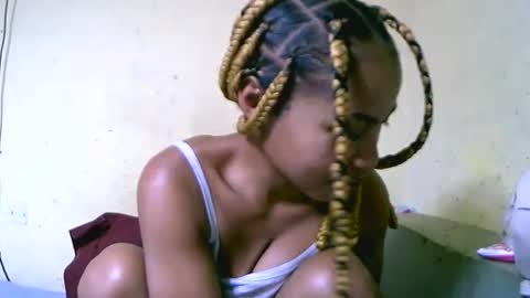 vanah344375 online show from October 19, 12:48 am