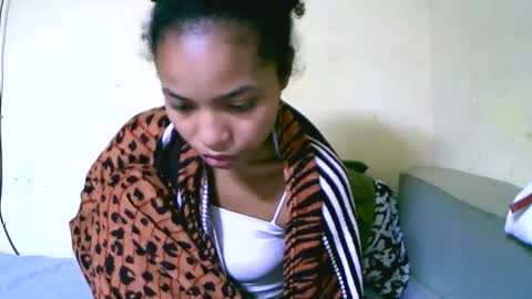 vanah344375 online show from October 8, 6:19 am