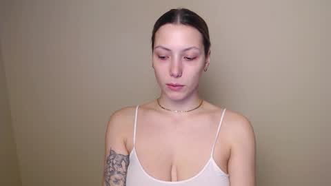 Vanessa online show from January 17, 7:01 pm