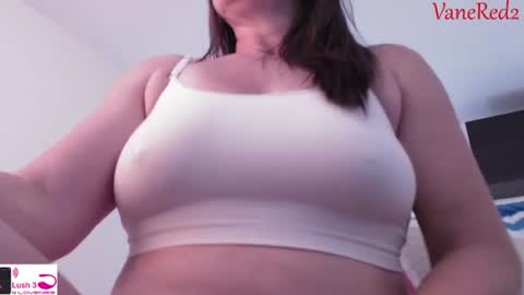 Vanesared2 online show from October 5, 9:11 pm