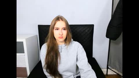 VanessaTrue online show from March 1, 8:35 pm