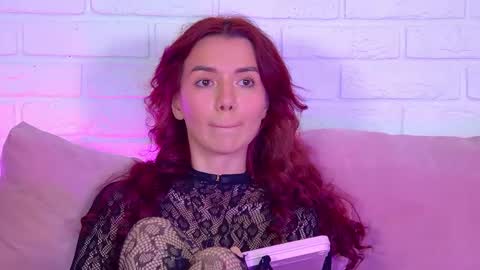 VanessaVienne online show from May 28, 5:00 pm