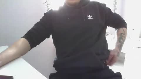 vanhelll online show from February 20, 12:15 pm