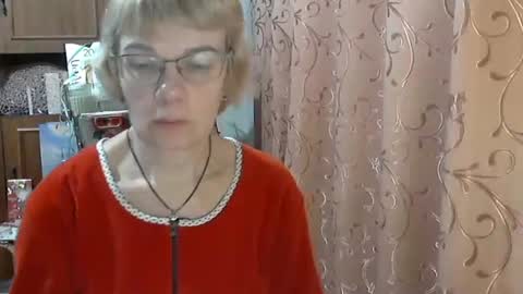 Vanillaxcreamy online show from February 18, 3:52 pm