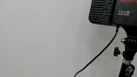 Vannellope online show from April 5, 1:52 pm