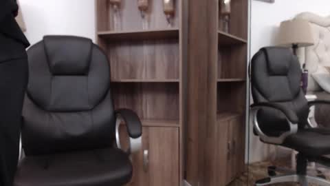 Vannellope online show from April 9, 11:49 am