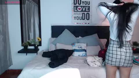 vane online show from March 9, 7:59 pm