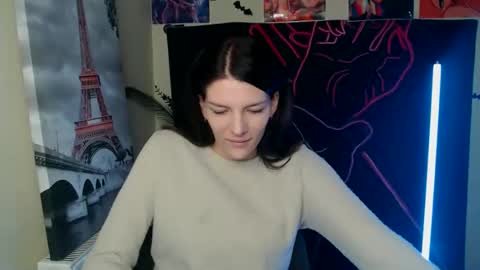 Snapshot of vanrey_ chatting on October 17, 7:01 am Vanessa online show from October 17, 7:01 am