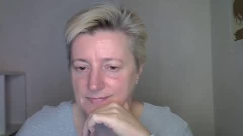 vea_motty online show from November 24, 6:12 am