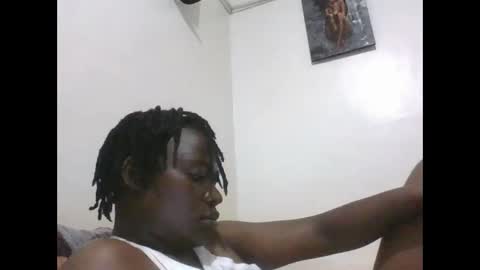 Vee tommy online show from March 27, 7:04 pm