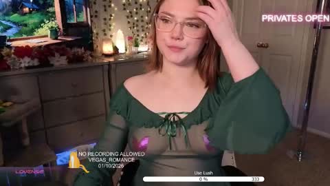 vegas_romance online show from January 11, 1:33 am