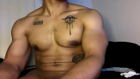 Vegas Love online show from November 8, 10:40 am