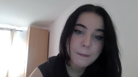 velinora_19 online show from November 1, 11:20 am