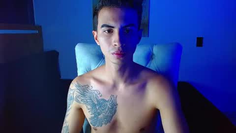 velk_hot1 online show from February 20, 2:41 pm