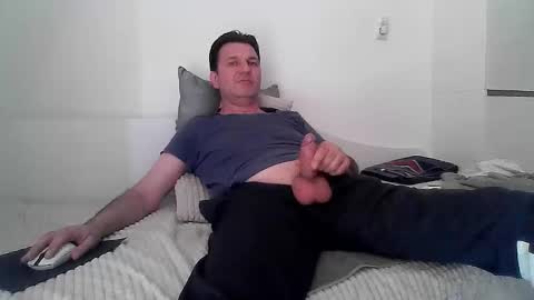 velstat_000 online show from June 7, 8:08 am