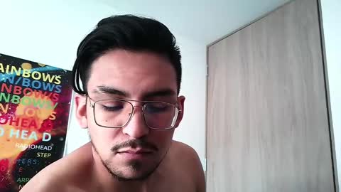 Snapshot of veluvb chatting on September 28, 7:34 pm veluvb online show from September 28, 7:34 pm