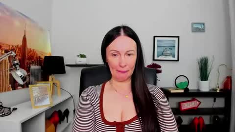 Jasmine online show from September 26, 6:54 am