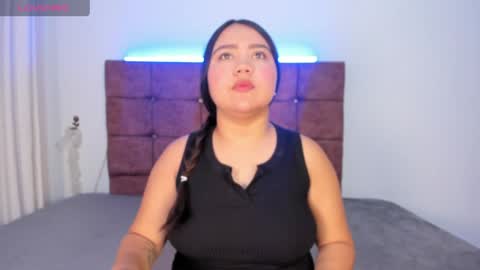 velvet online show from March 27, 10:49 am