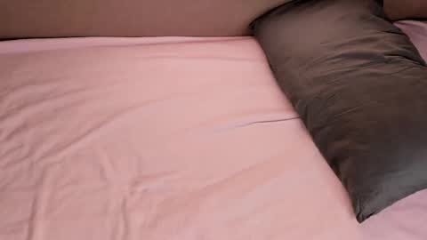 Hey there Im Anna online show from December 5, 1:42 pm