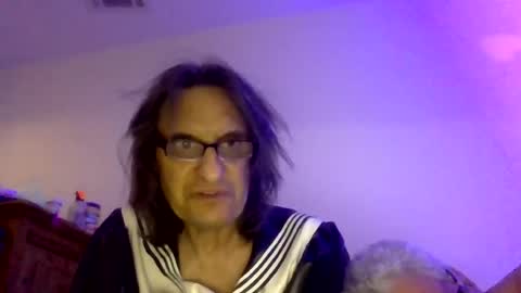 velvetfootgoddess online show from May 18, 9:10 pm