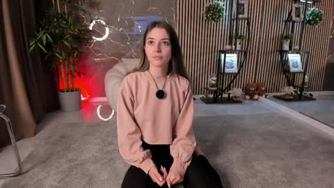 Velvet online show from April 20, 3:20 am