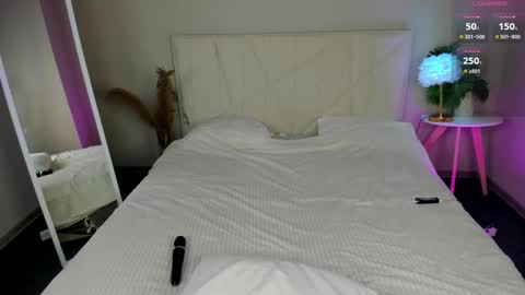 Diana online show from December 1, 3:37 am