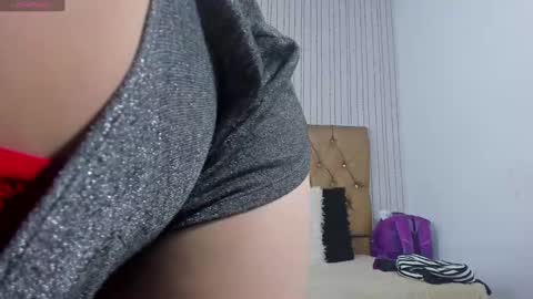 Snapshot of veneno_hot chatting on March 8, 3:56 pm veneno hot online show from March 8, 3:56 pm