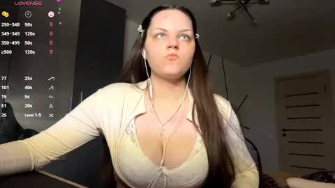 Emily online show from March 30, 5:24 pm