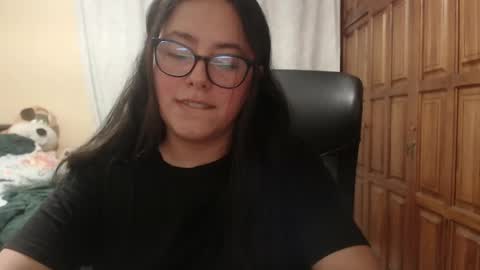 Venus online show from April 7, 1:18 am