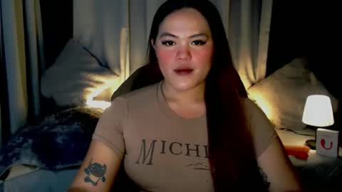 Snapshot of venus_colly chatting on October 16, 1:16 am I am Colly Your mystery girl online show from October 16, 1:16 am