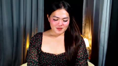 I am Colly Your mystery girl online show from April 15, 2:15 am