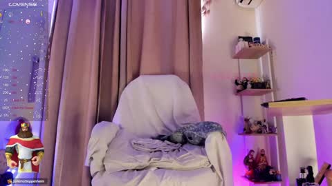 Venus online show from February 4, 8:17 pm