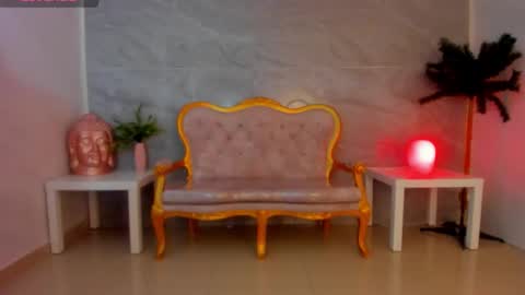 Snapshot of venuss09_s chatting on September 30, 4:39 pm venuss online show from September 30, 4:39 pm