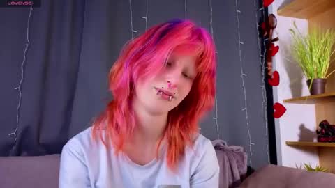 Erica online show from March 3, 8:16 pm