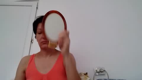 Snapshot of vera_elle chatting on September 28, 2:15 pm Vera online show from September 28, 2:15 pm