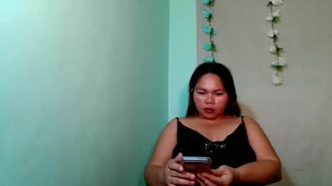 VERA online show from March 20, 1:27 pm