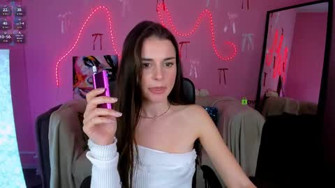 Ronni online show from April 3, 7:43 pm