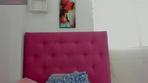 Veronica online show from April 15, 7:58 pm