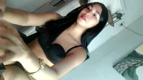 veronica_vaughn02 online show from December 2, 4:38 pm