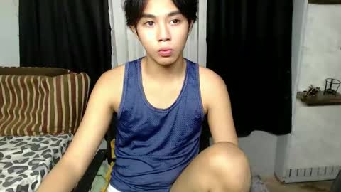 veronica_vaughn02 online show from April 12, 4:55 pm