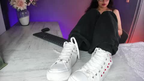 Veronica online show from May 27, 9:01 pm