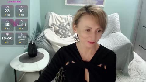 Snapshot of veronicagilbert chatting on September 14, 6:48 am Helen online show from September 14, 6:48 am