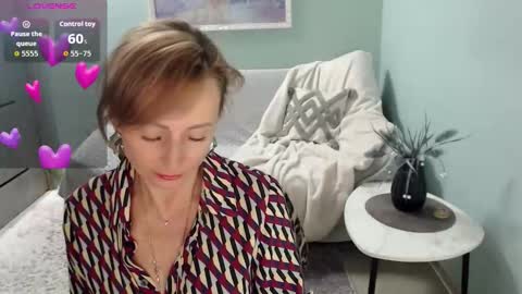 Snapshot of veronicagilbert chatting on September 25, 7:04 am Helen online show from September 25, 7:04 am