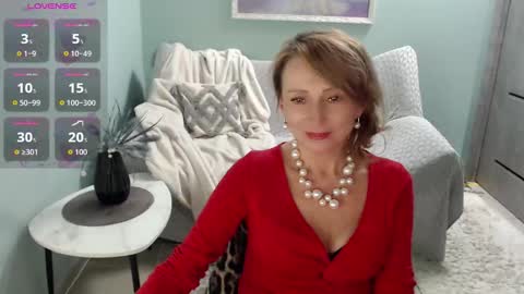 Snapshot of veronicagilbert chatting on September 15, 6:59 am Helen online show from September 15, 6:59 am