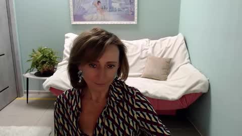 Snapshot of veronicagilbert chatting on March 11, 11:23 am Helen online show from March 11, 11:23 am