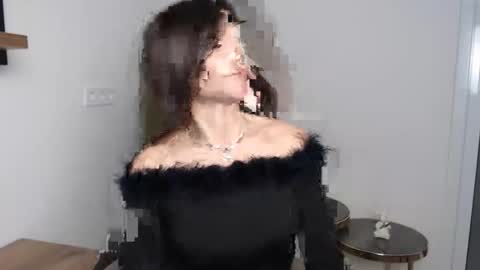 veronik_shy online show from December 15, 9:27 am