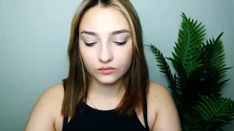 Ana online show from February 22, 4:09 pm