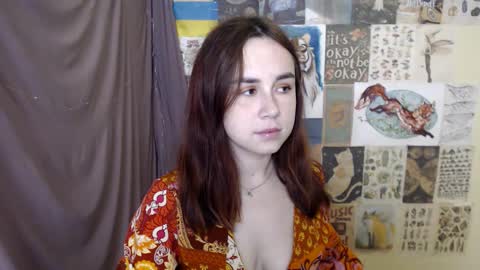 veryveryvery_shy online show from November 23, 8:23 am