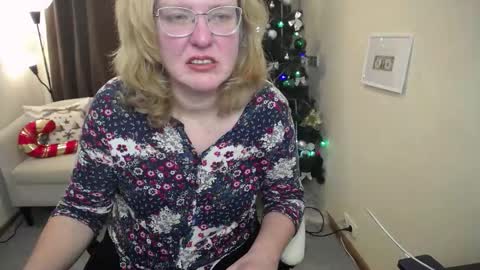 vestawoody online show from December 3, 8:59 am