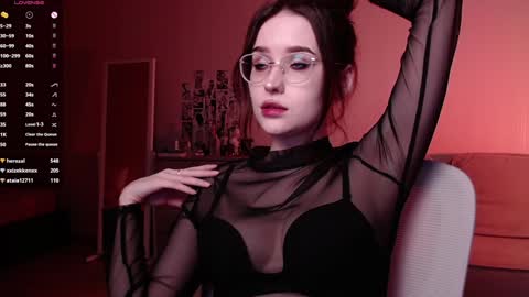 Snapshot of vetta_dey chatting on February 1, 11:48 pm Iva online show from February 1, 11:48 pm